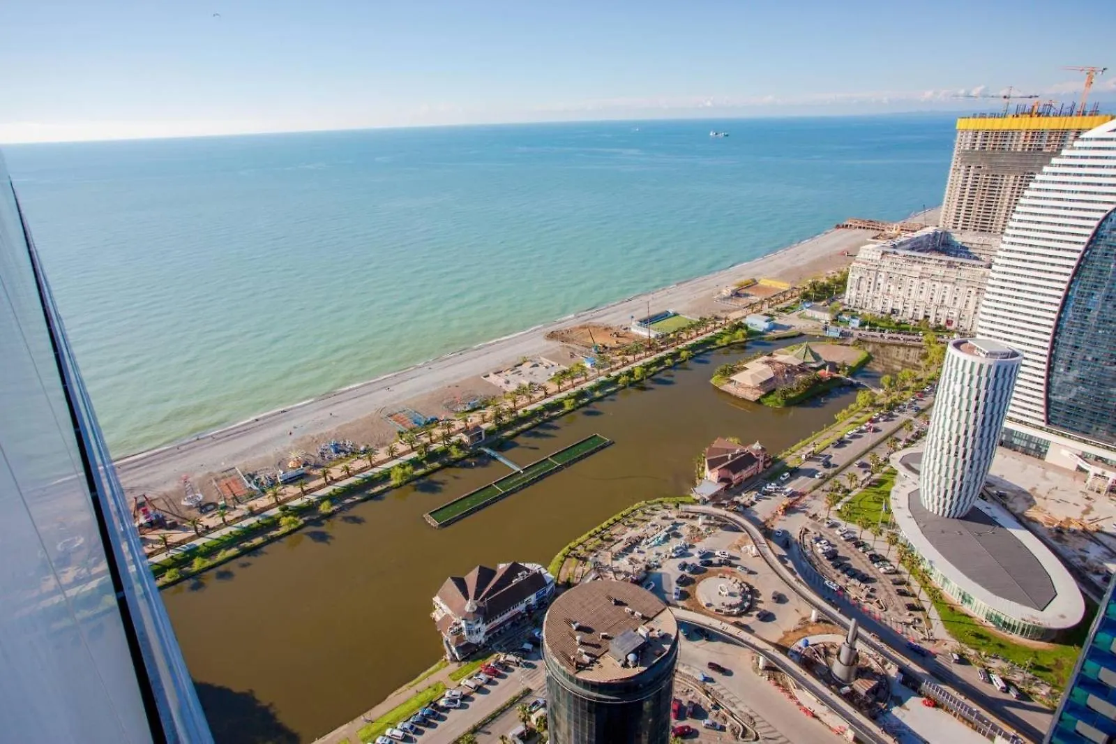 Elegance Sea Views Apartments In Orbi City Batumi 5*,